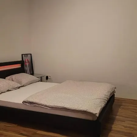 Mit Grossem Balkon Апартаменты *